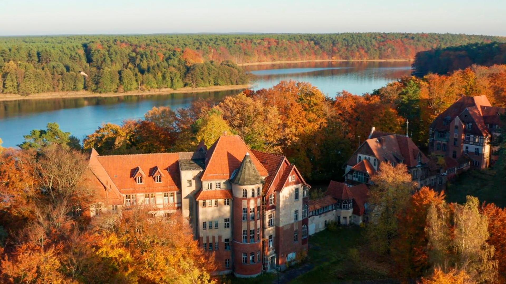 Parkresidenz Lychen, Ferienwohnung 4 Екстер'єр фото