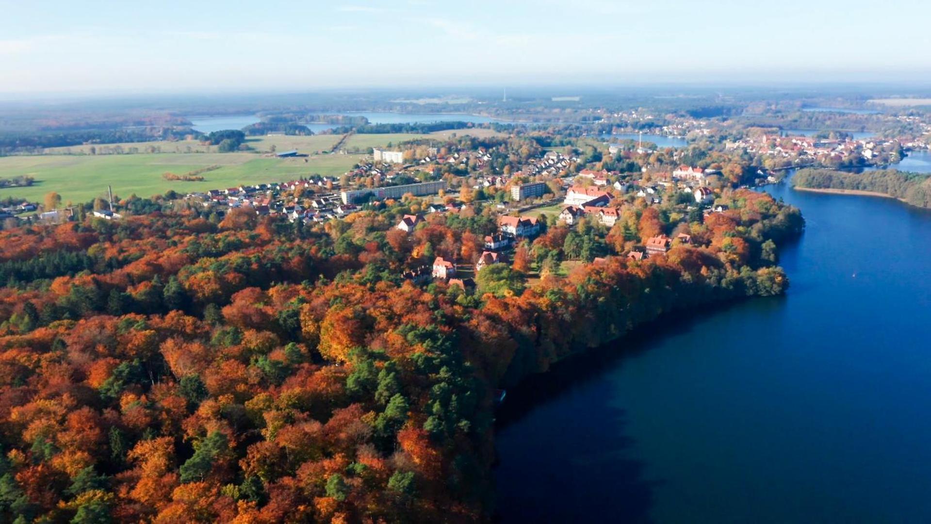 Parkresidenz Lychen, Ferienwohnung 4 Екстер'єр фото